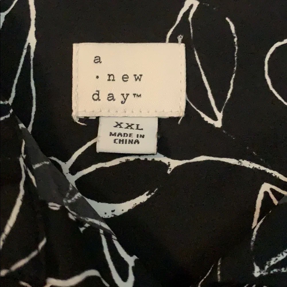 A.new day Black & White Button Front Floral Shirt